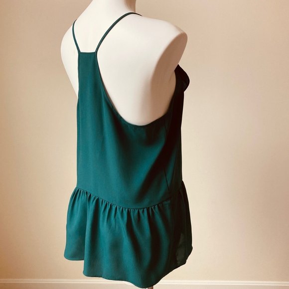 Petticoat Alley Sleeveless Top Woman Size M Fits like L Ruffle Cami Racerback - Picture 5 of 9